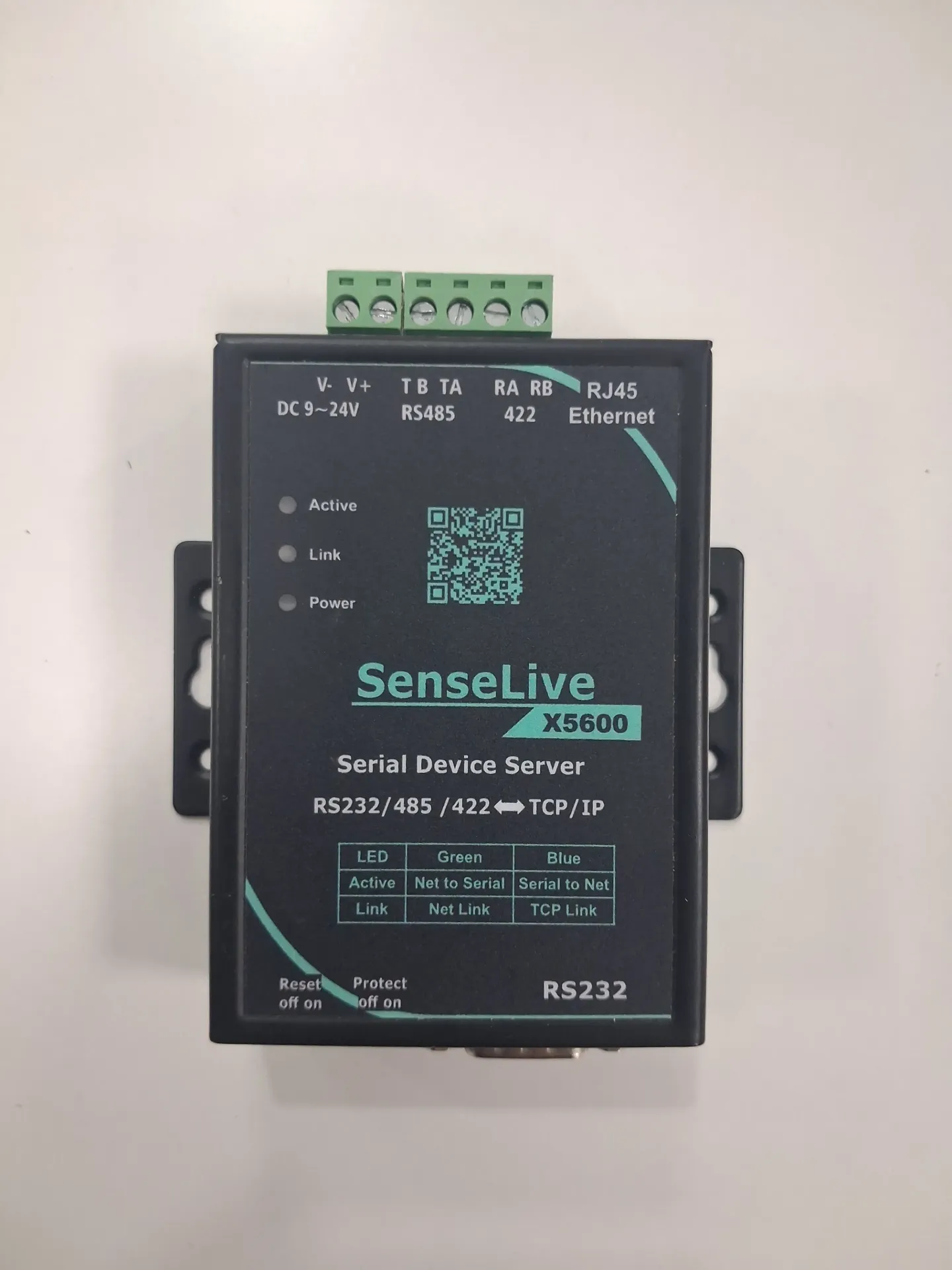 SenseLive X5600 (1 port RS232/485/422 to serial port server)